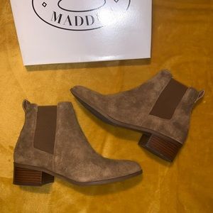 Steve Madden Tan Booties